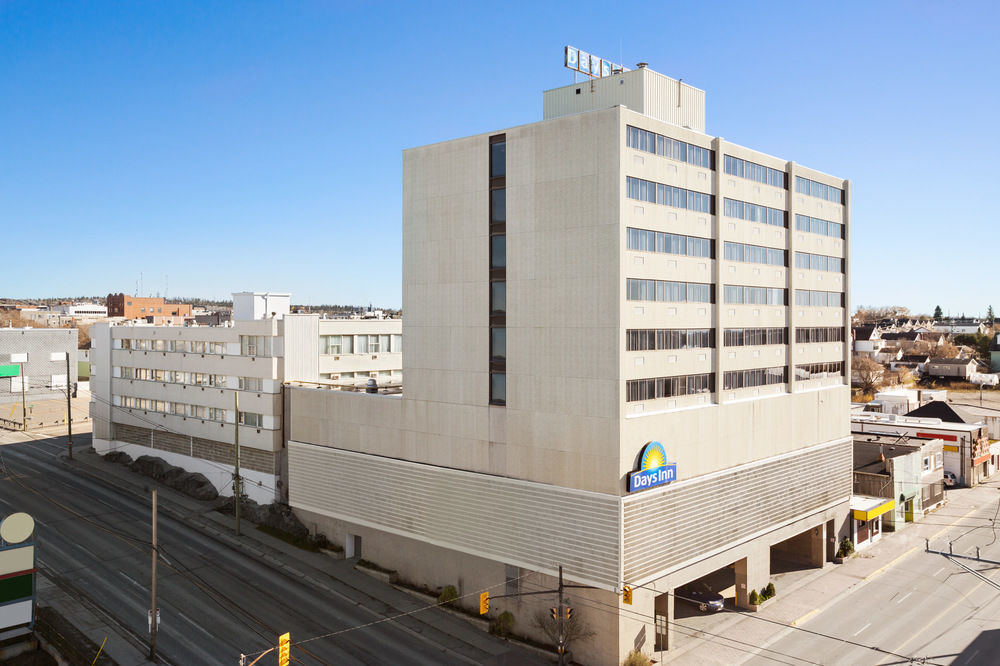 The Senator Hotel & Conference Center Тіммінс Екстер'єр фото